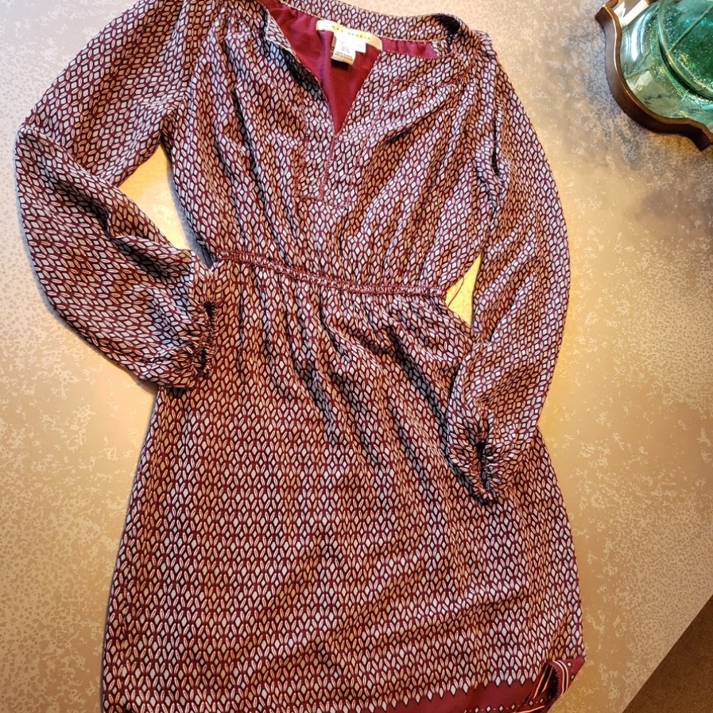 Max Studio Burgundy Pattern Long Bell Sleeve Dress